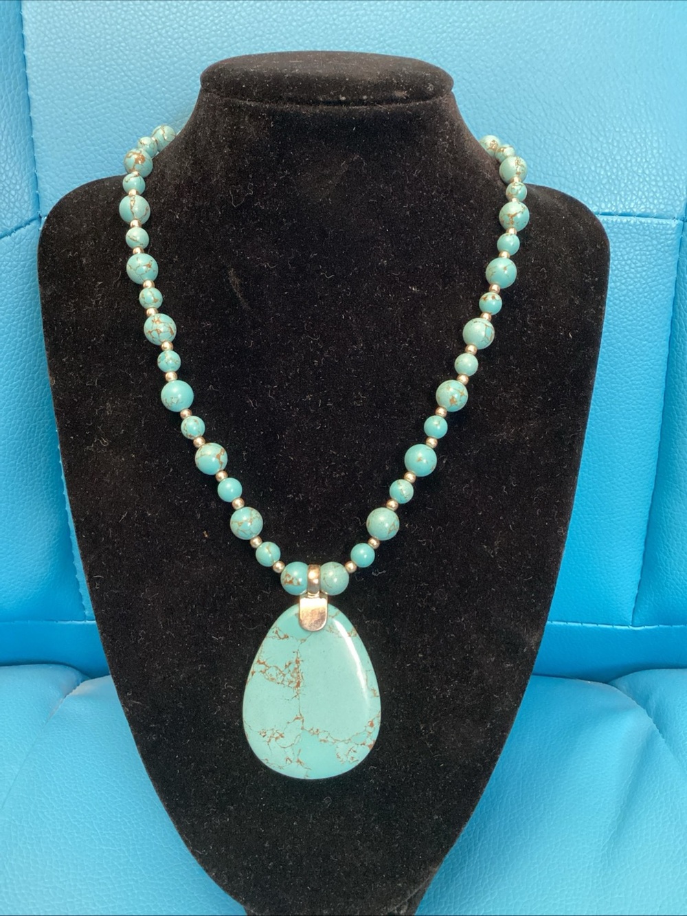 Turquoise Bead Necklace with Teardrop Turquoise Pendant
